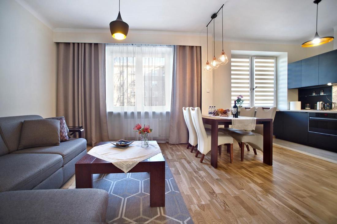 Niepodleglosci Serviced Apartments Warsawa Bagian luar foto